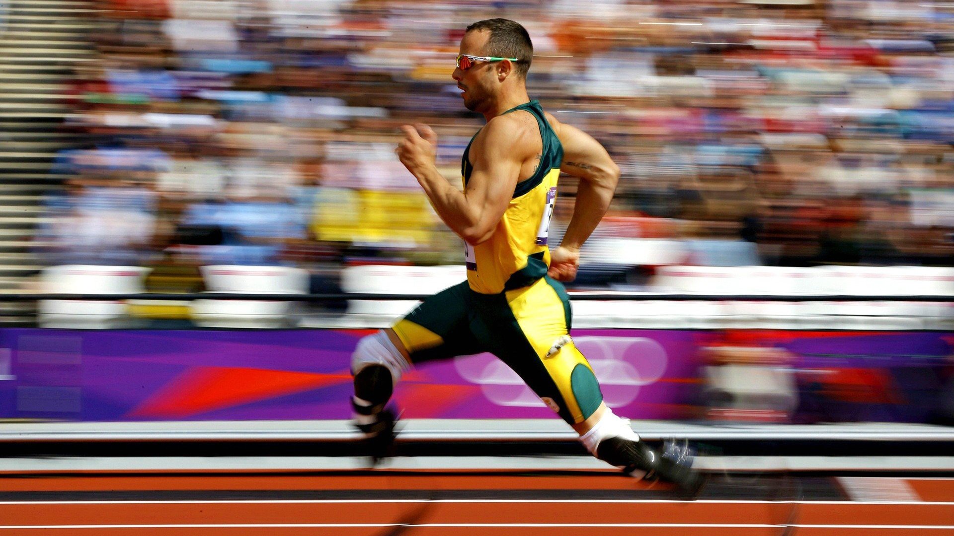 电竞线下观赛活动回归场馆氛围热烈震撼，电竞活动现场